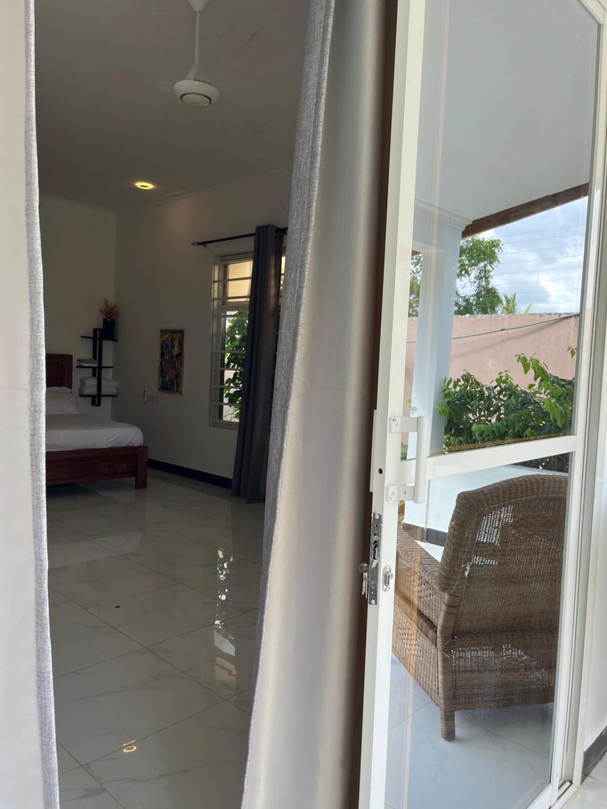 Apartment Spacious In *